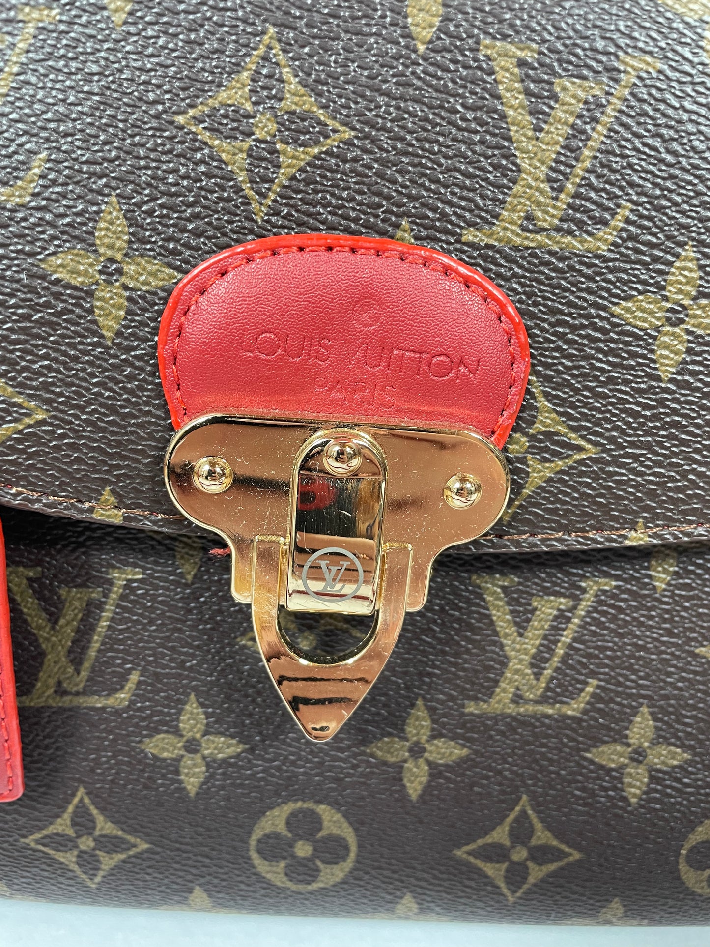 Luis Handtasche