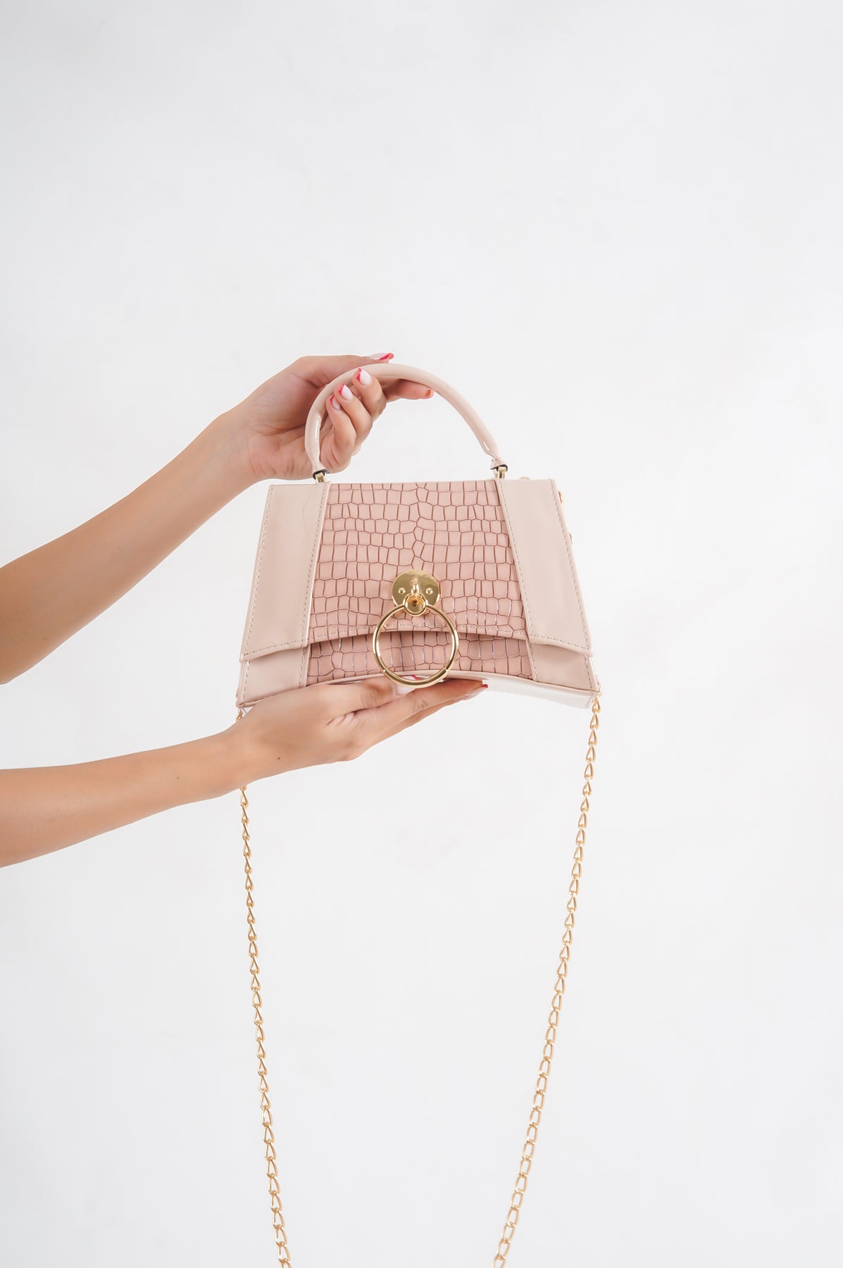 Kleine Damenhandtasche mit Krokodilmuster