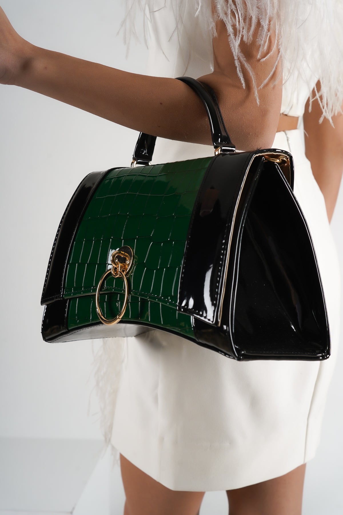 Große Damenhandtasche mit Krokodilmuster